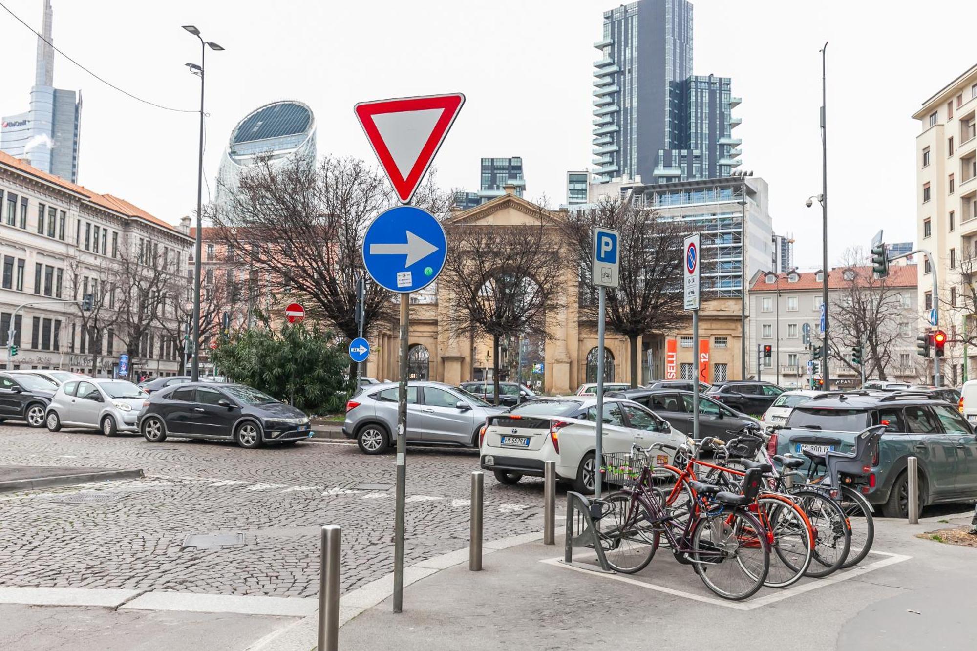 Stile E Comodita Nel Vivace Centro Di Milan